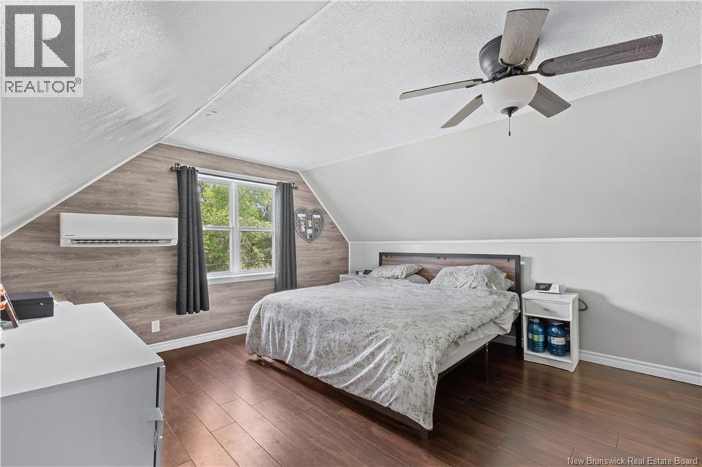 24 South Canaan Road - 20