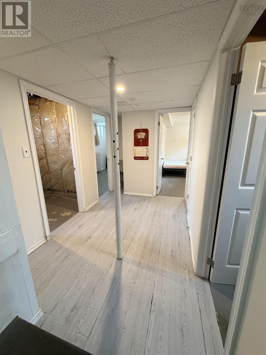 219 Brookland Street - 17