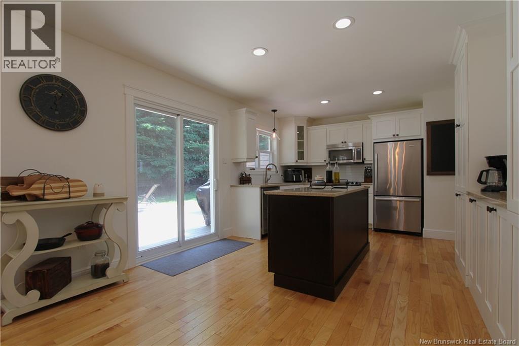 10 Princeton Avenue - 18