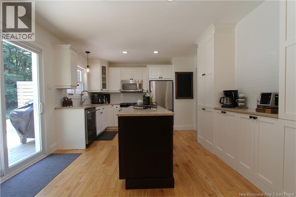 10 Princeton Avenue - 19