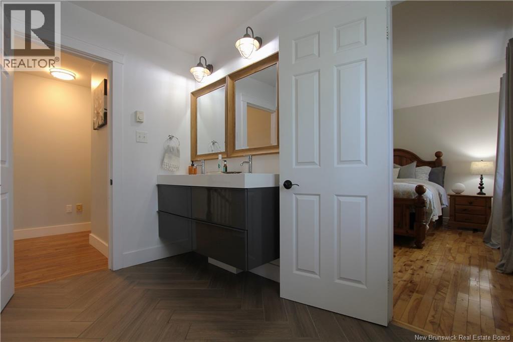10 Princeton Avenue - 23