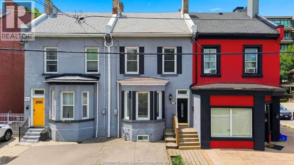 265 MACNAB STREET North - 1