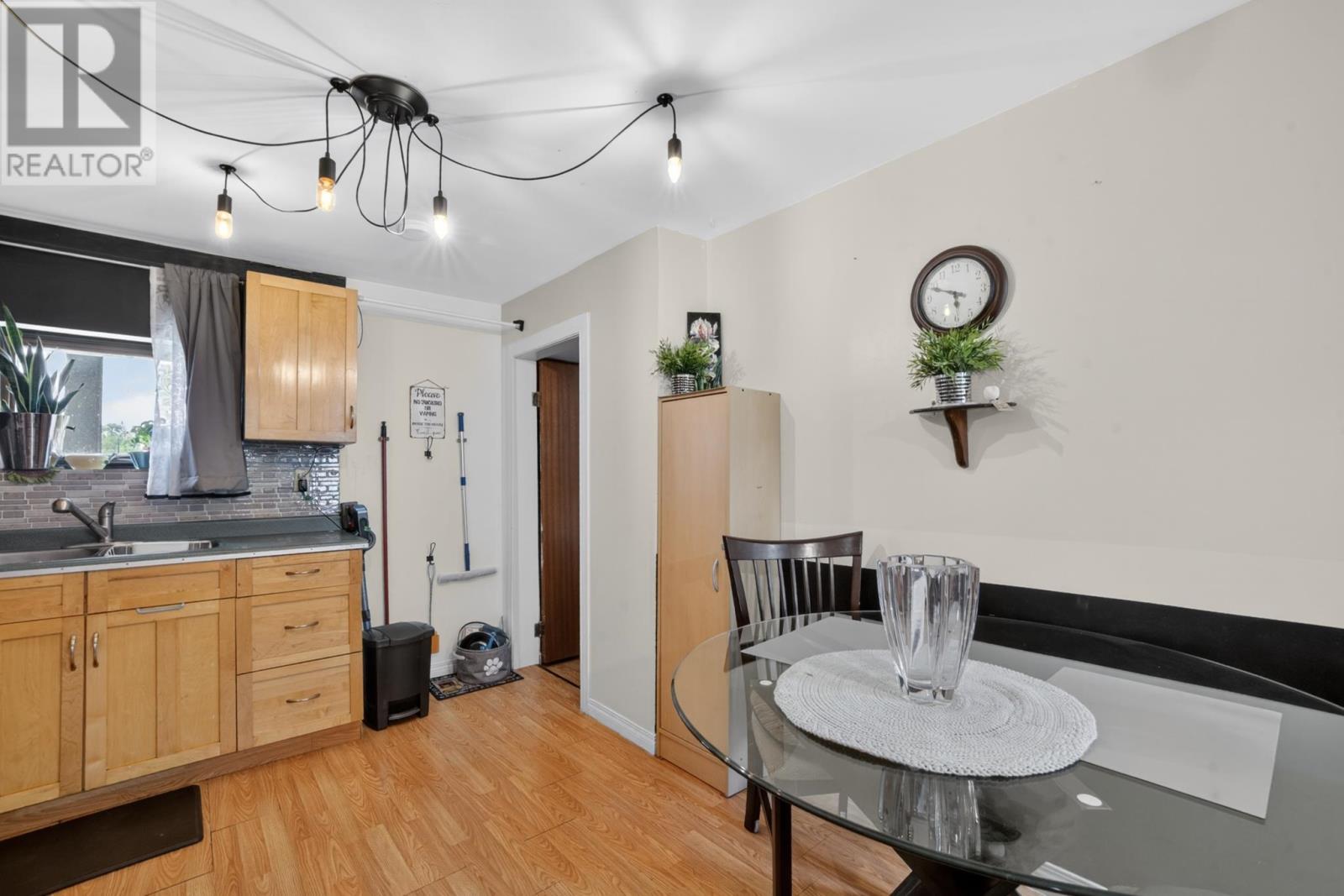 415 First Street South - 11