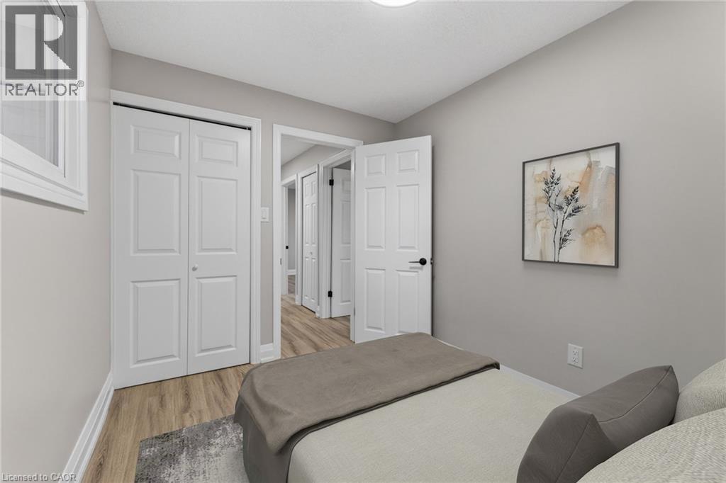 65 WOODMAN Drive S - 26