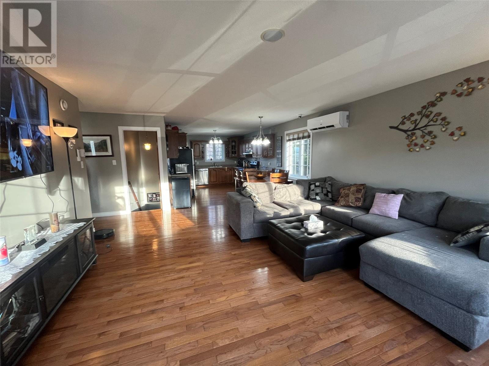 17 Hillview Avenue - 10