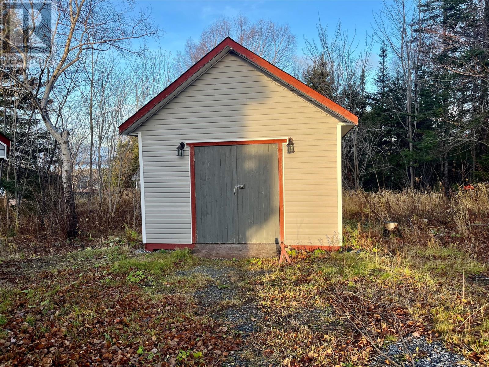 17 Hillview Avenue - 31