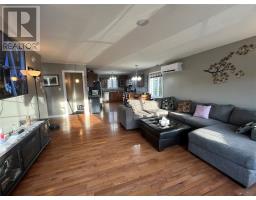 17 Hillview Avenue thumbnail 10