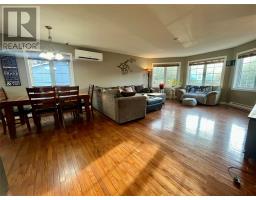 17 Hillview Avenue thumbnail 4
