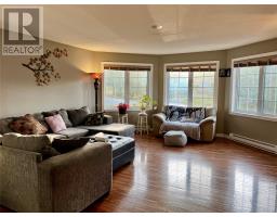 17 Hillview Avenue thumbnail 5