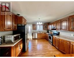 17 Hillview Avenue thumbnail 6