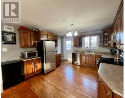 17 Hillview Avenue thumbnail 8