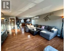17 Hillview Avenue thumbnail 9