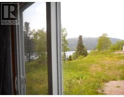 14 Access Road thumbnail 6
