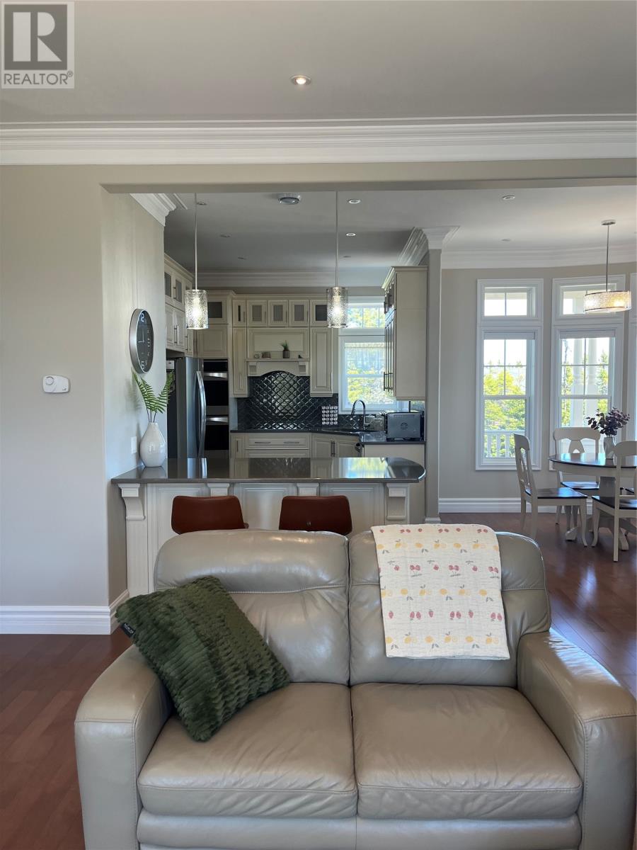 237 John Cabot Drive - Image 16