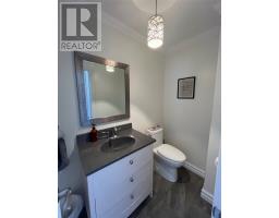 237 John Cabot Drive thumbnail 10