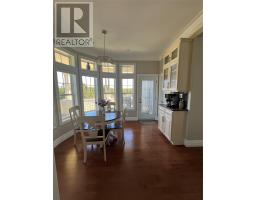 237 John Cabot Drive thumbnail 14