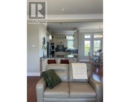 237 John Cabot Drive thumbnail 16