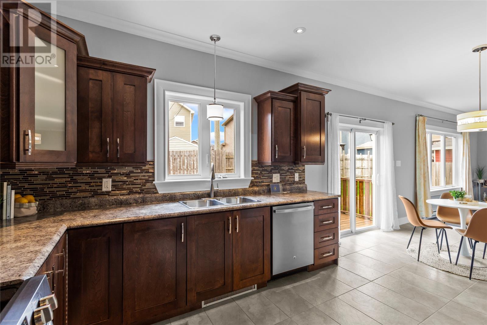 12 Titania Place - Image 17