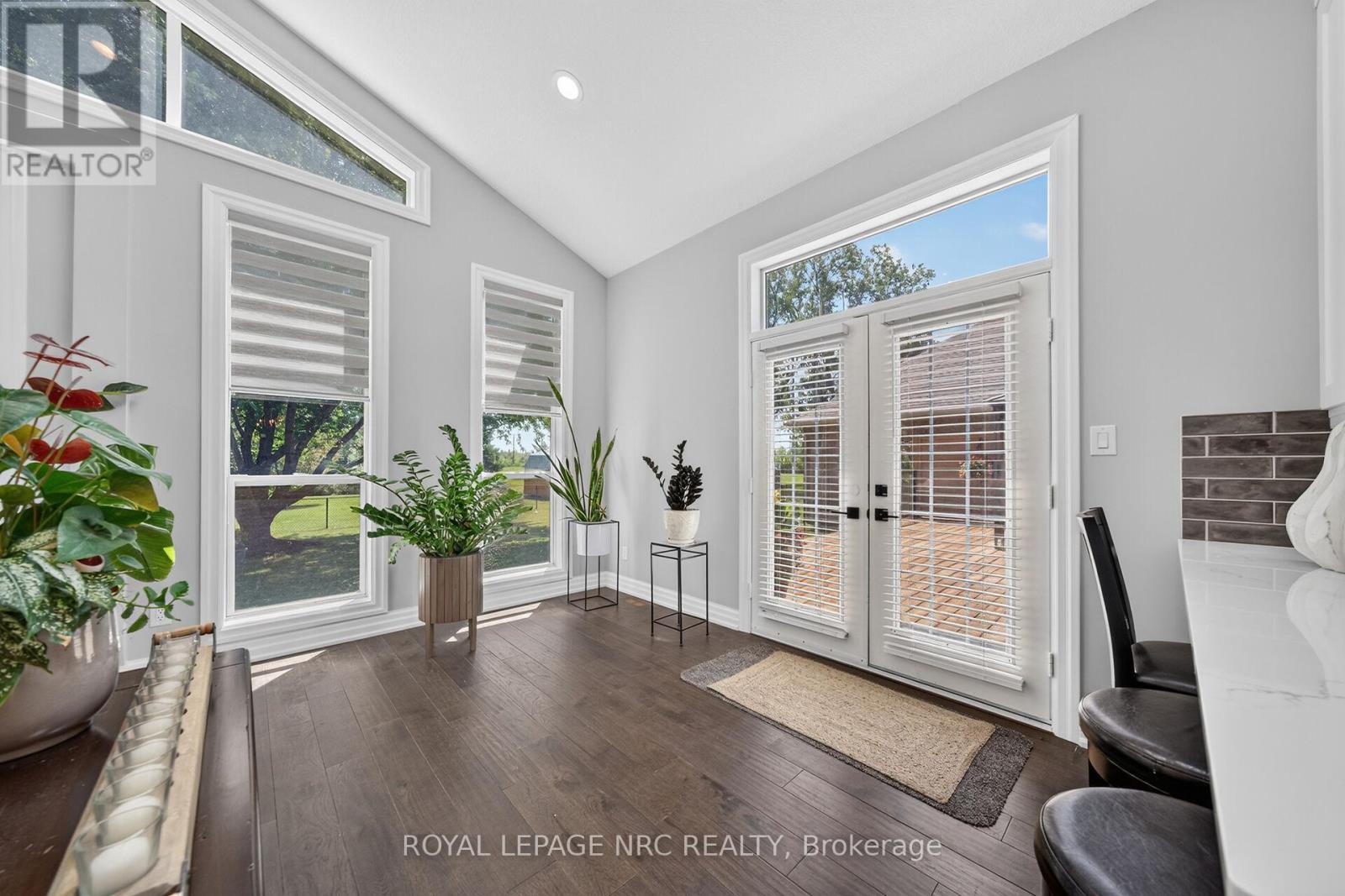410 KINGSWAY ROAD - 18