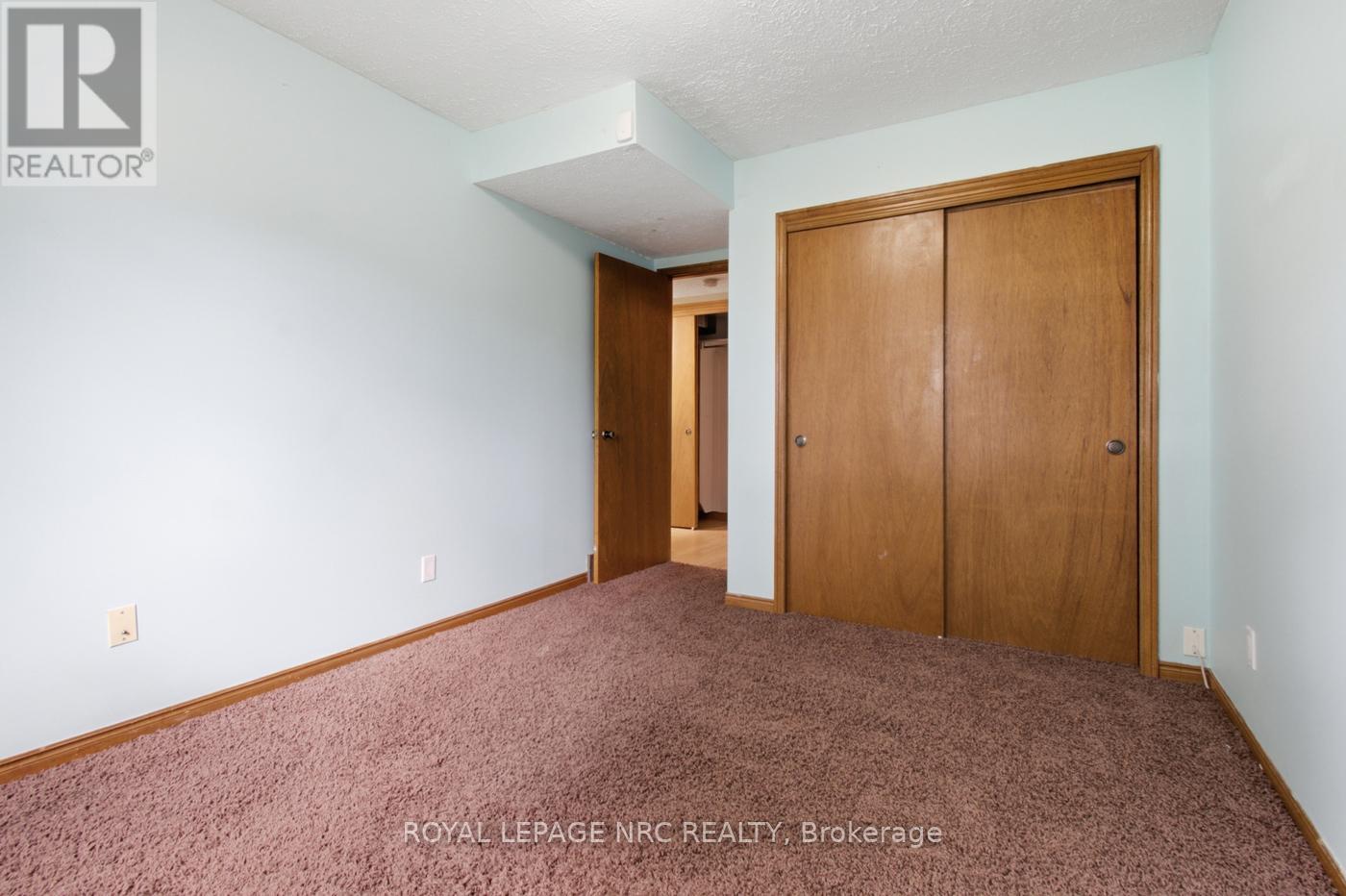 12 HARVEST OAK DRIVE - 21