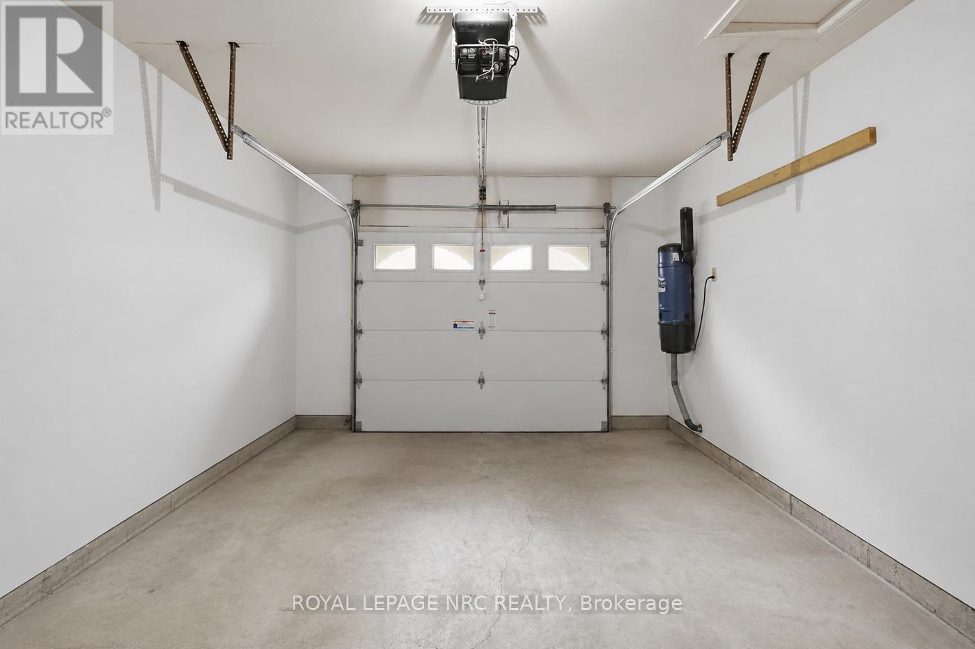 12 HARVEST OAK DRIVE - 24
