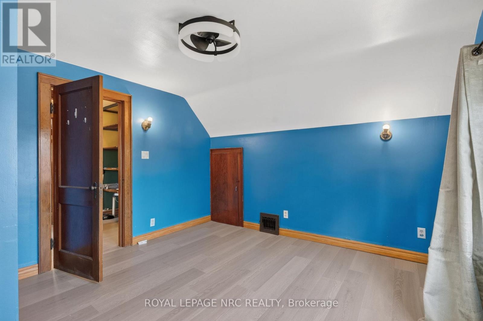 239 PHIPPS STREET - 22