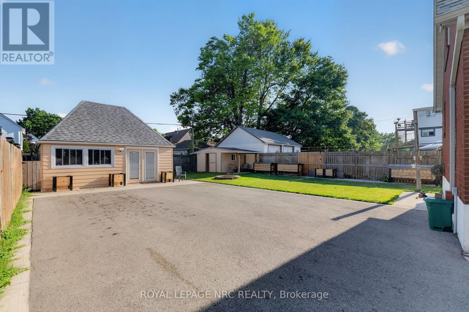239 PHIPPS STREET - 34