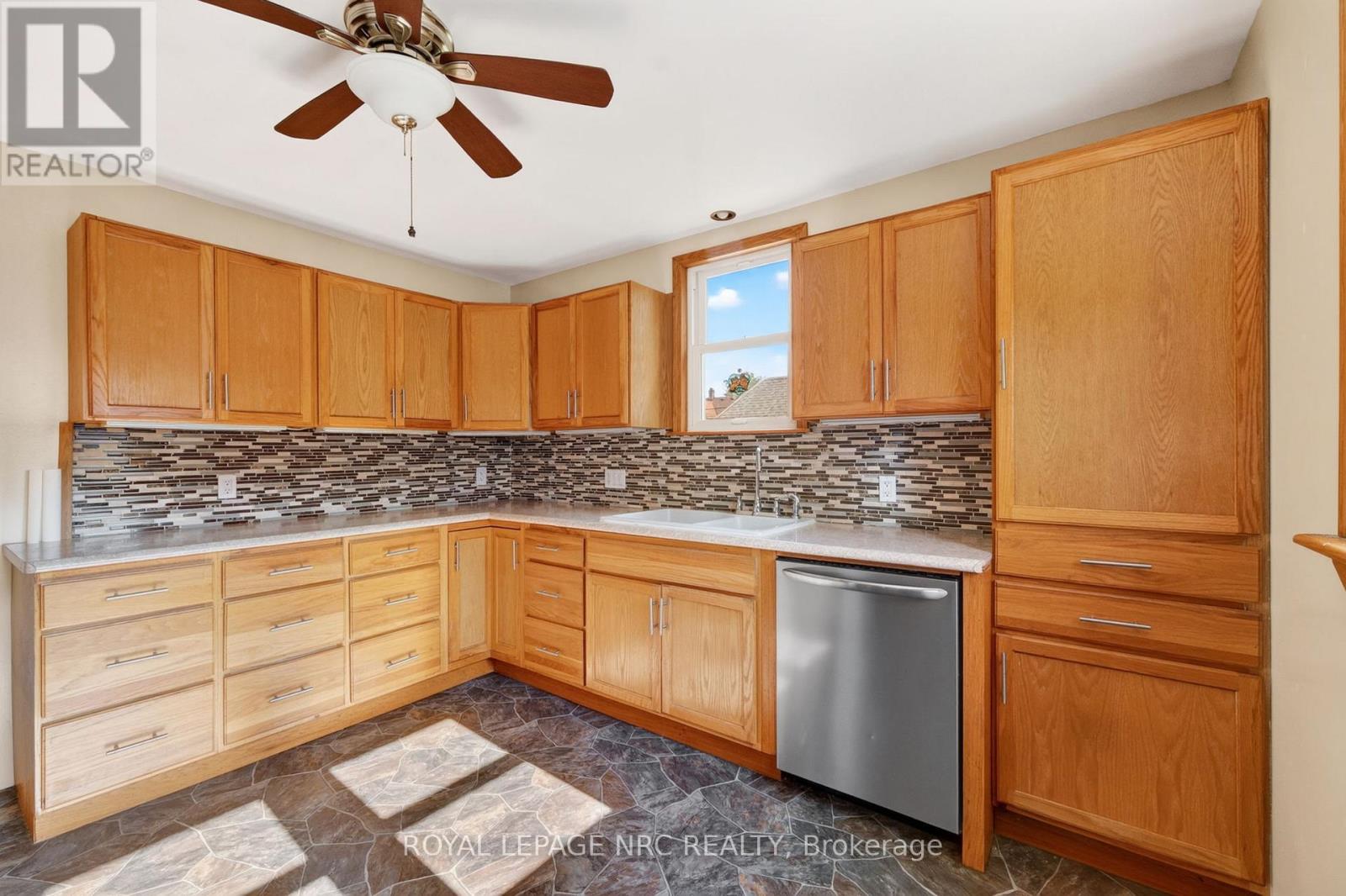 239 PHIPPS STREET - 9