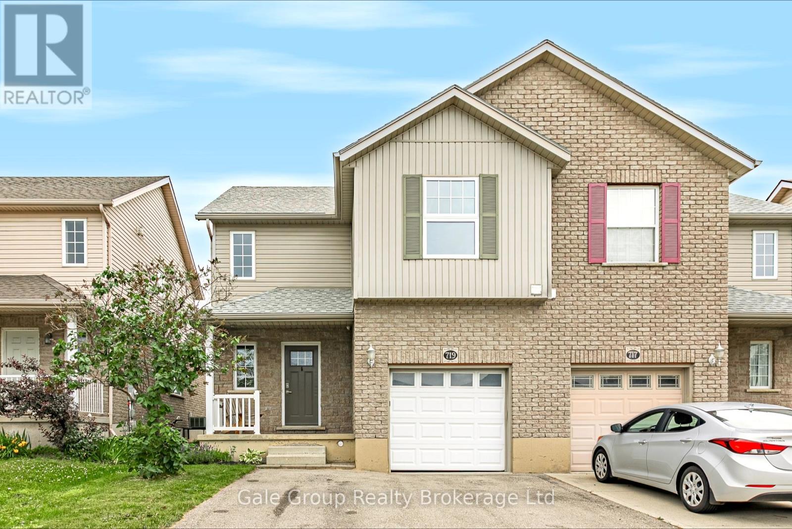 719 SOUTHWOOD WAY - 1