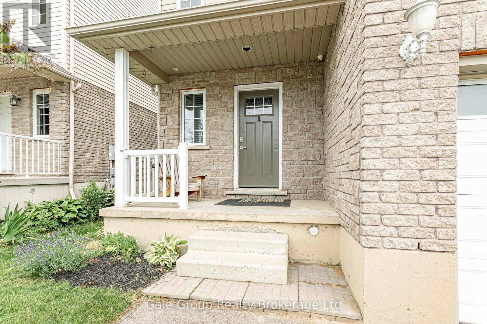 719 SOUTHWOOD WAY - 4