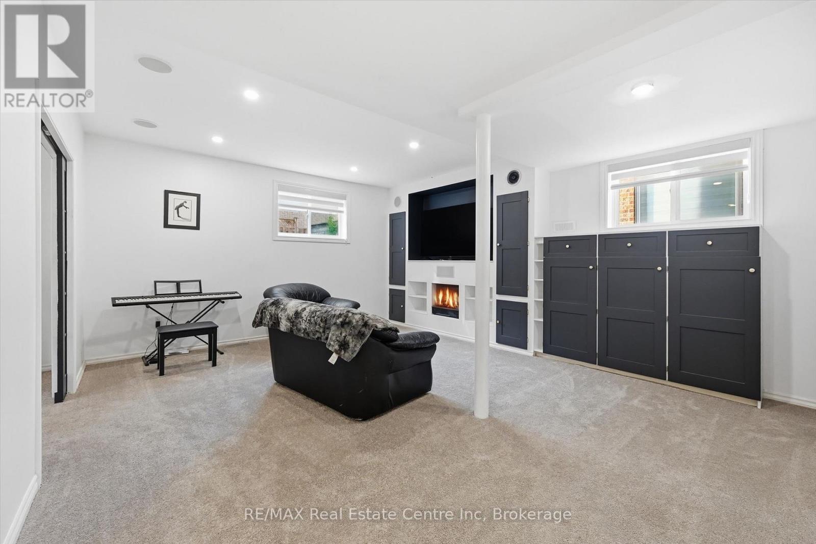 580 CLOVER PARK CRESCENT - 39