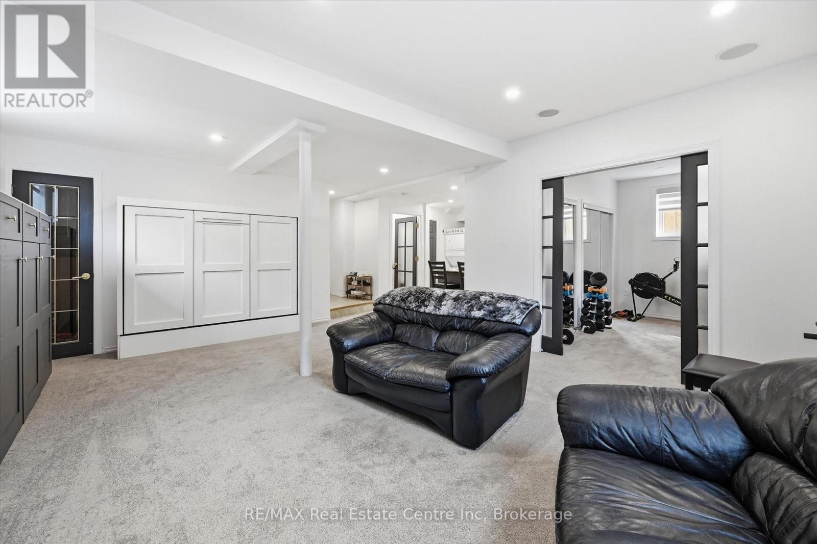 580 CLOVER PARK CRESCENT - 40