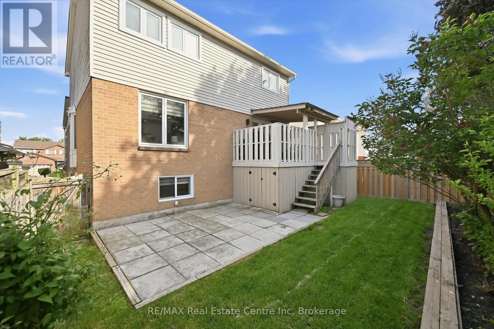 580 CLOVER PARK CRESCENT - 46
