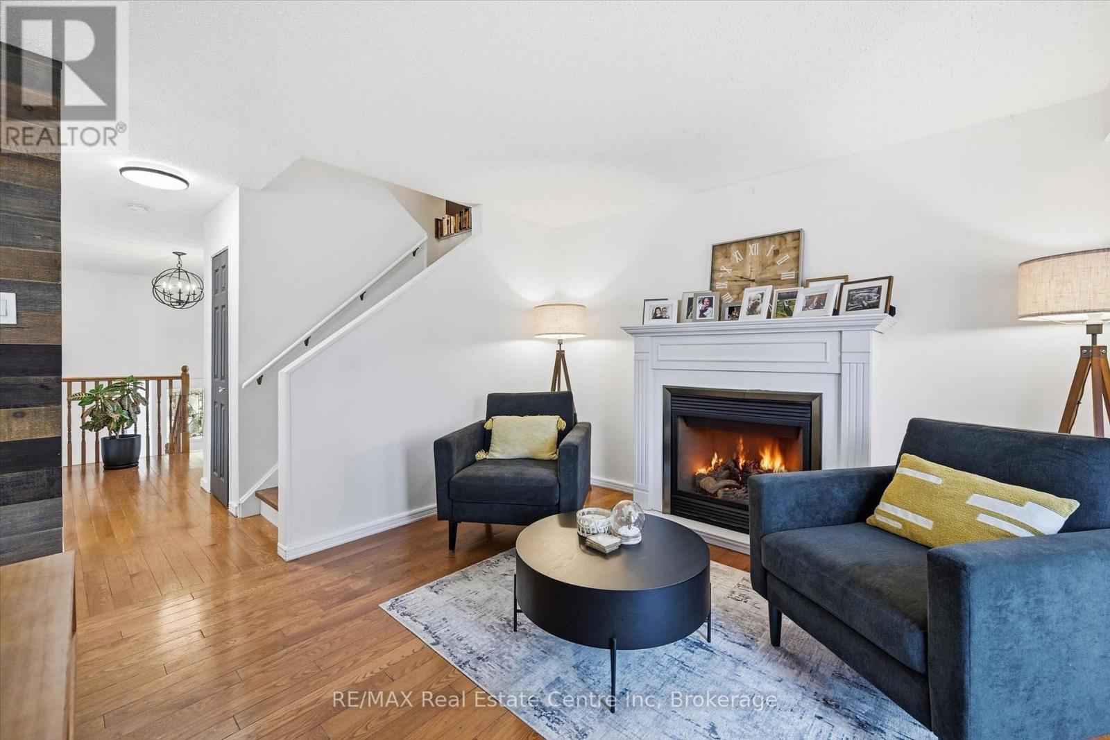 580 CLOVER PARK CRESCENT - 9