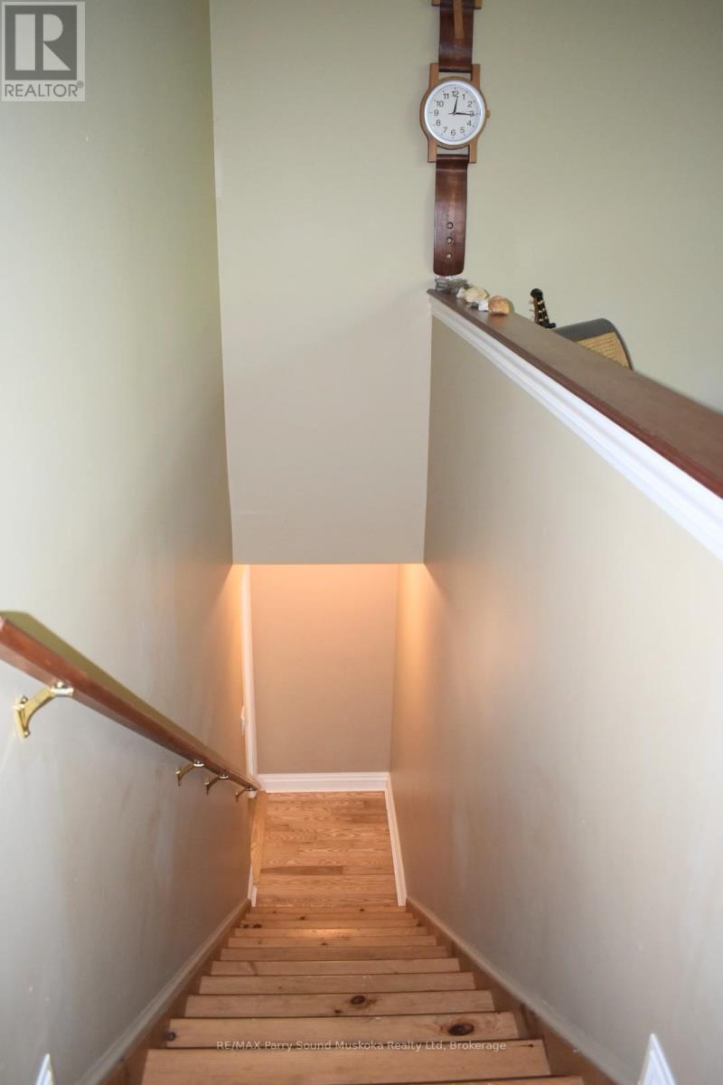 9 DESMASDONS ROAD - 31