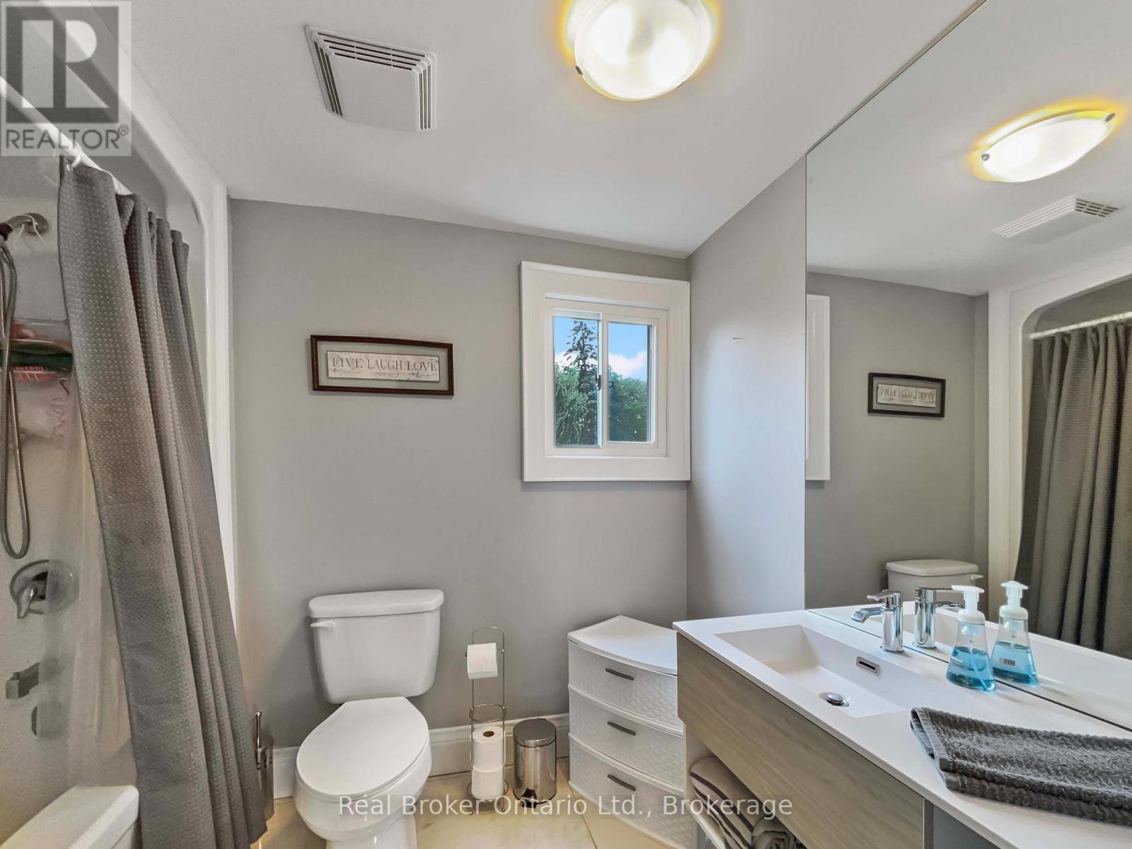 3-bedroom home for sale at 138 COCKSHUTT ROAD, Brantford ON · photo 17 of 41