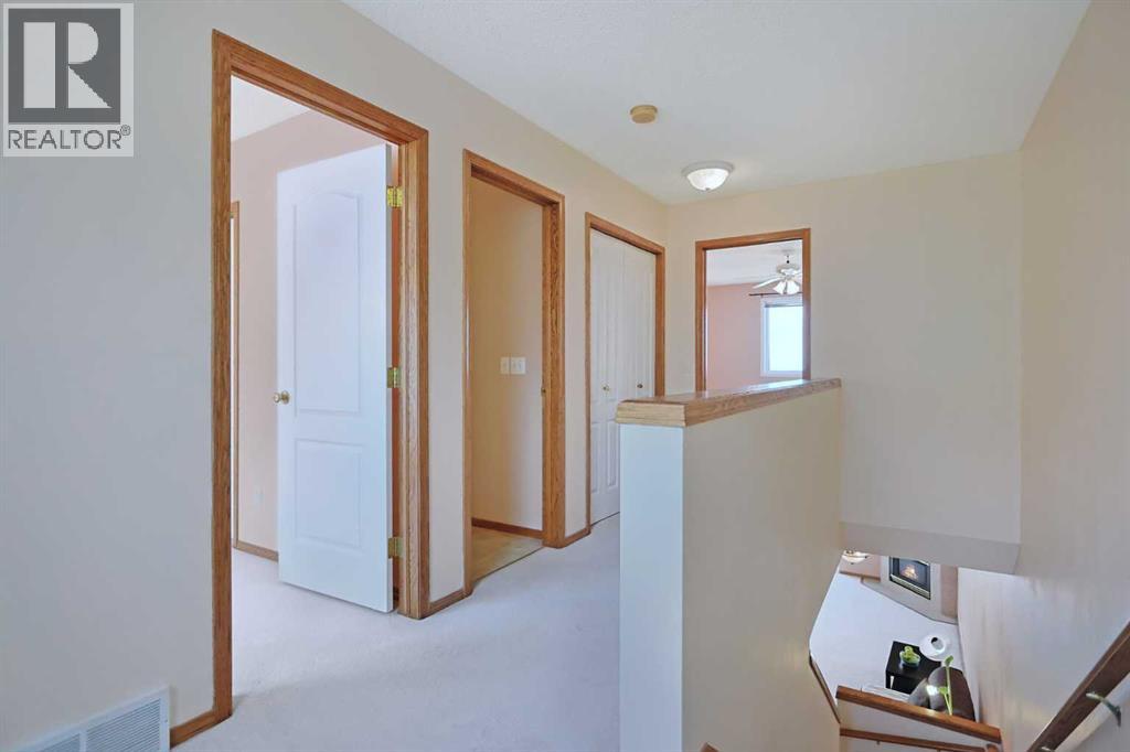 78 Hamptons Link NW - 16