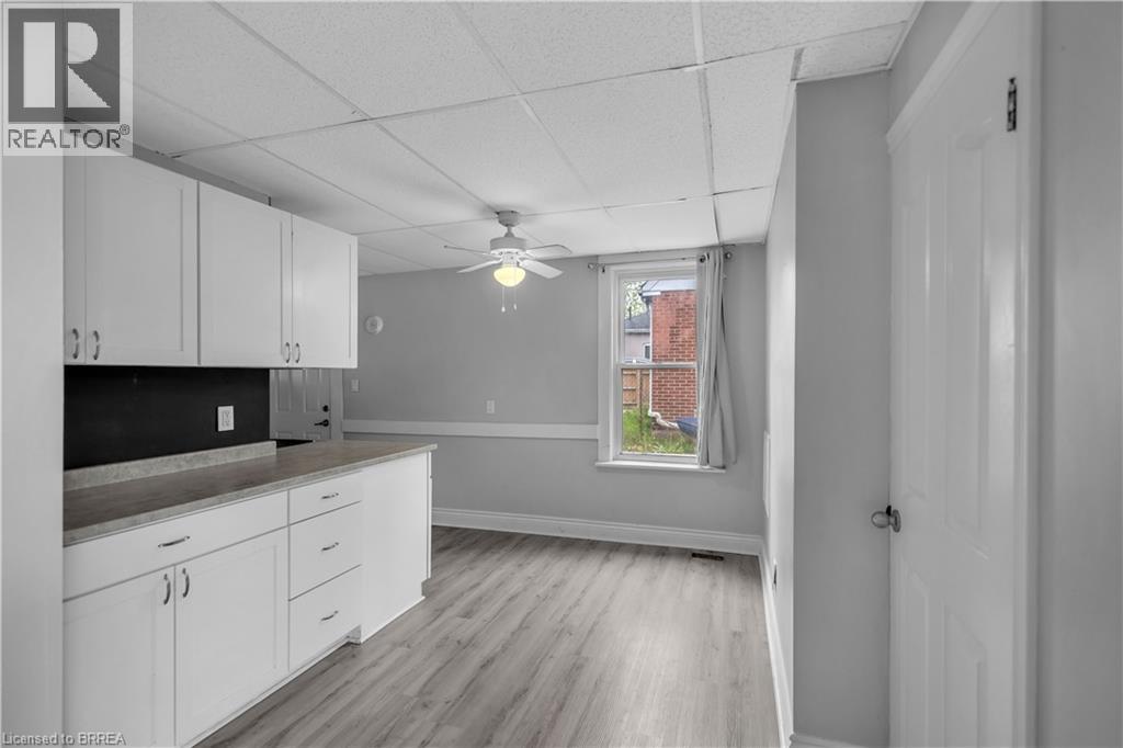 67 CAYUGA Street - 4