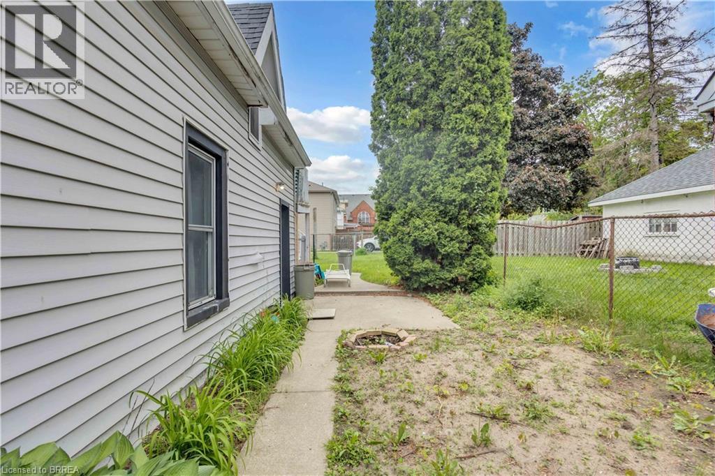 67 CAYUGA Street - 23