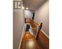 10 Riverbank Road thumbnail 19