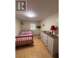10 Riverbank Road thumbnail 22