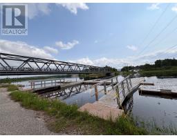 10 Riverbank Road thumbnail 27
