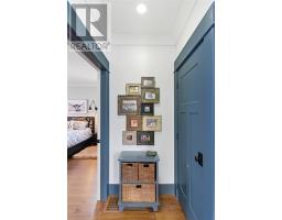 28 Church Road thumbnail 25