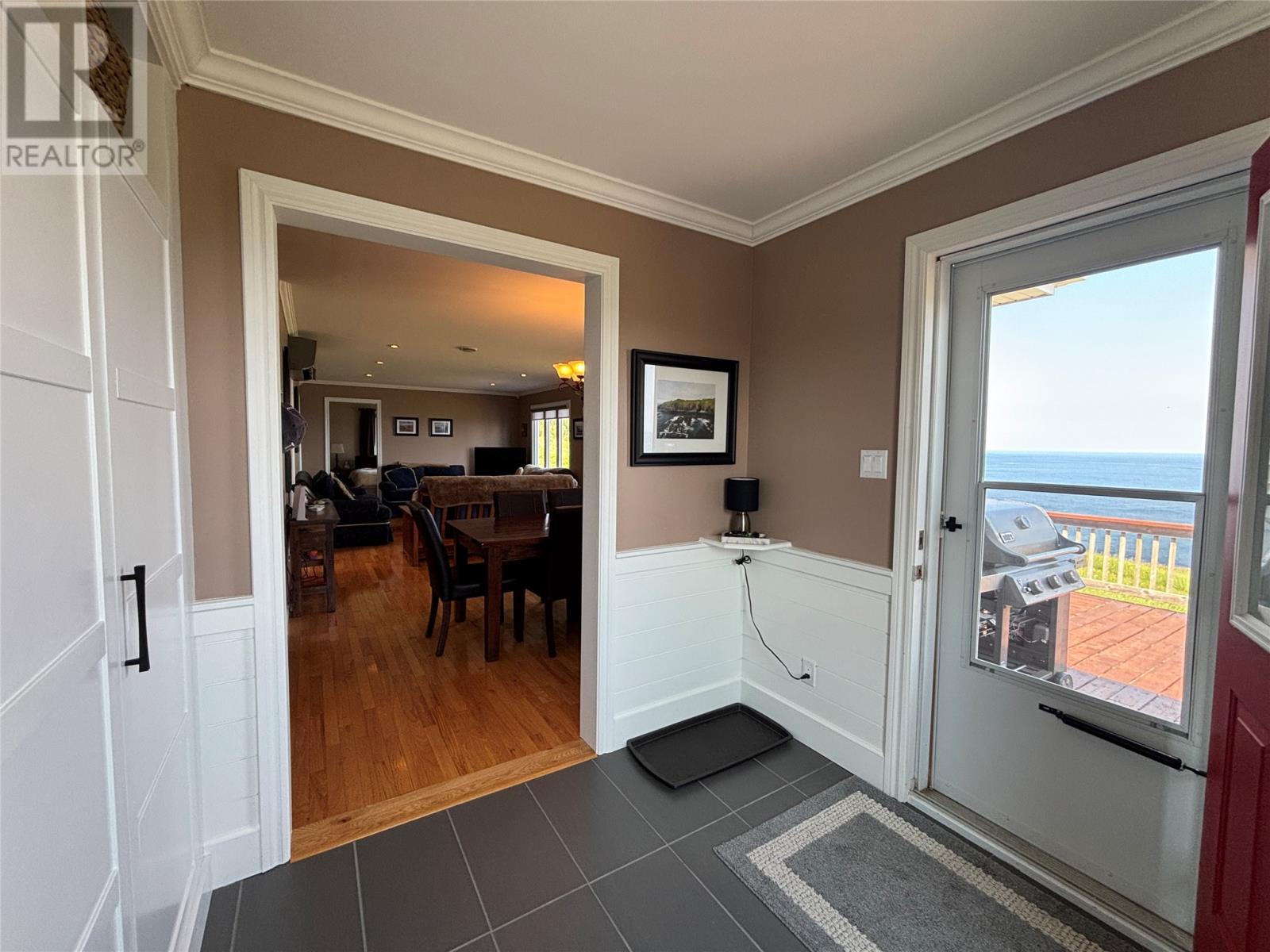28-29 Burnt Woods Road - 11