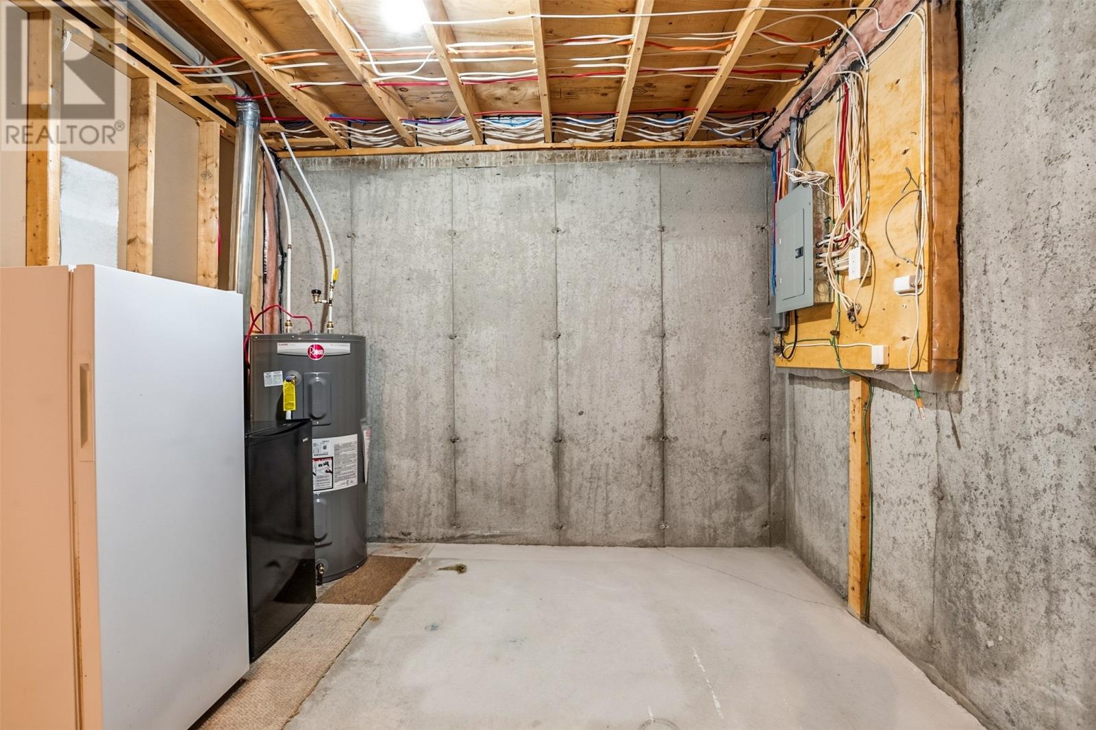 5 Edison Place - Image 25