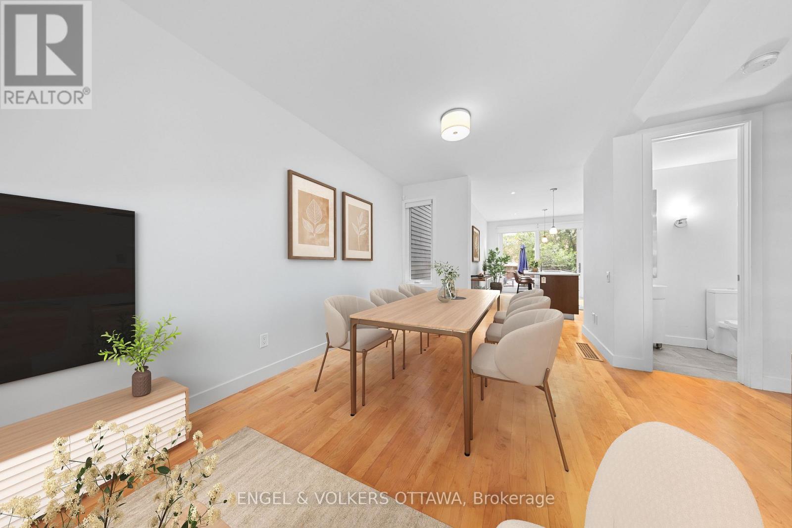 3 Bedroom for Sale in Ottawa – 53 VAUGHAN STREET – By Peter Sagos - Image 13