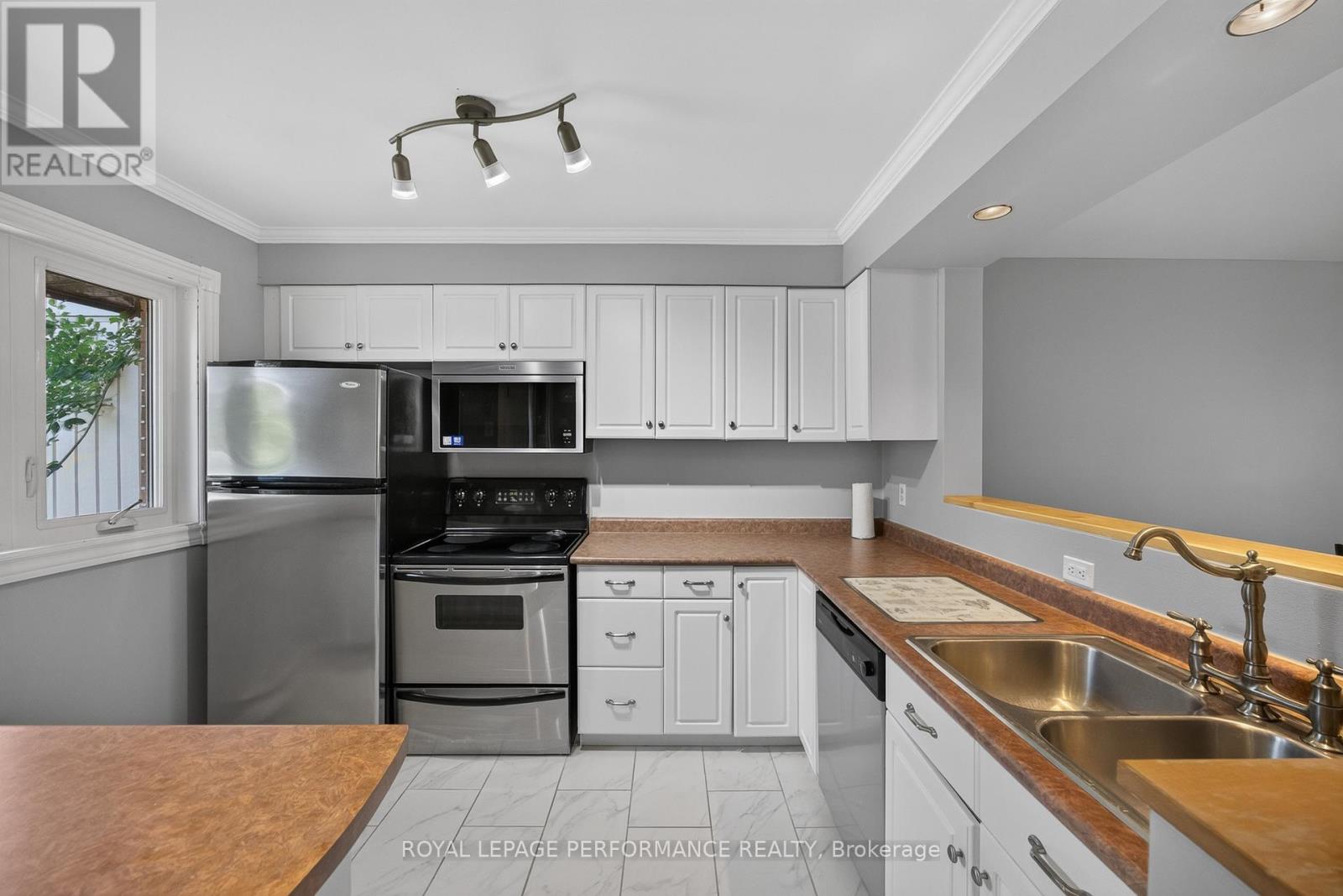 16 - 1304 Alness Court