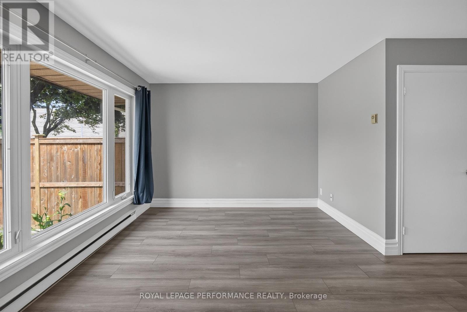 16 - 1304 Alness Court