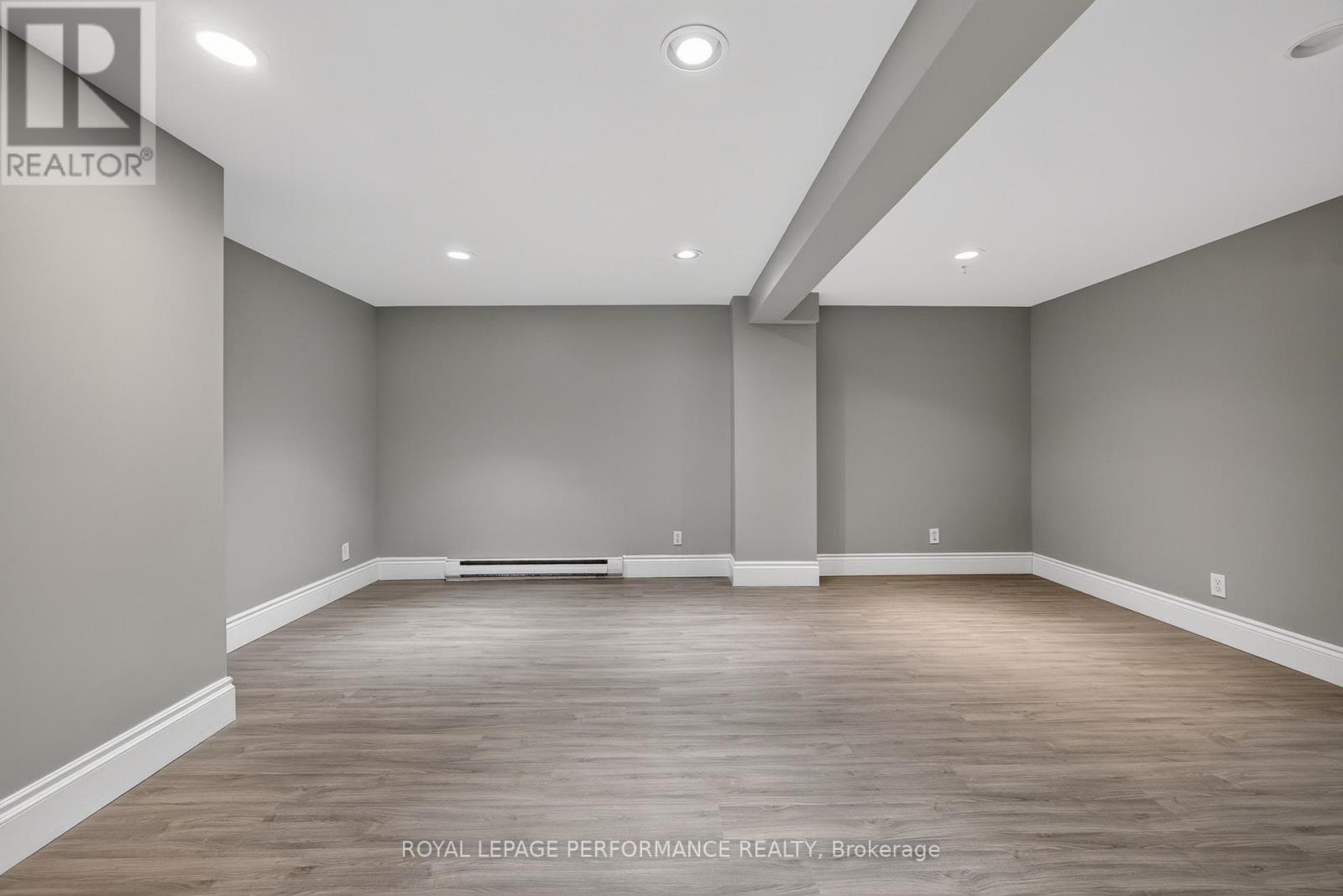 16 - 1304 Alness Court