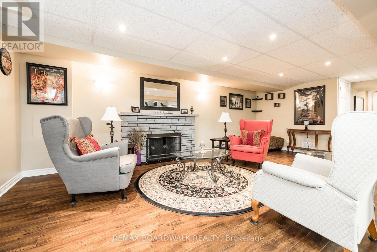 3 Bed, 2 Bath House for Sale in Ottawa – 477 EDGEWORTH AVENUE, Ottawa – MLS# X13525472 - Image 14